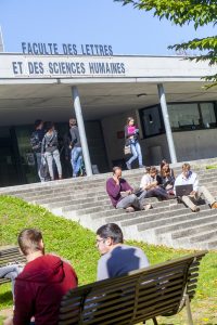 Faculté des Lettres et des Sciences Humaines